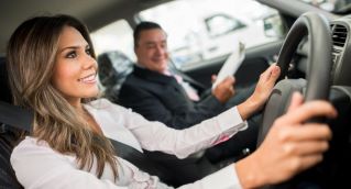 Best Driving Lessons in Chingford